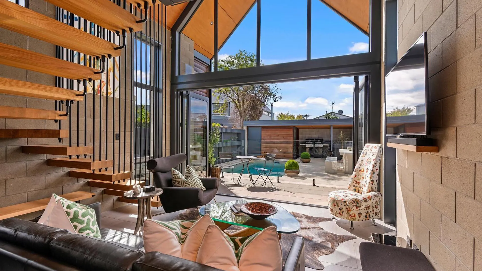Divine On Derby - Christchurch Holiday Home New Zealand